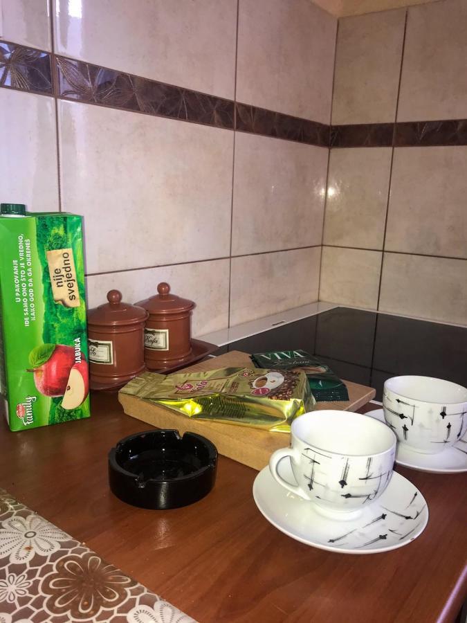 Jovana -- Porodicni Apartmani Igalo Herceg Novi Exteriör bild