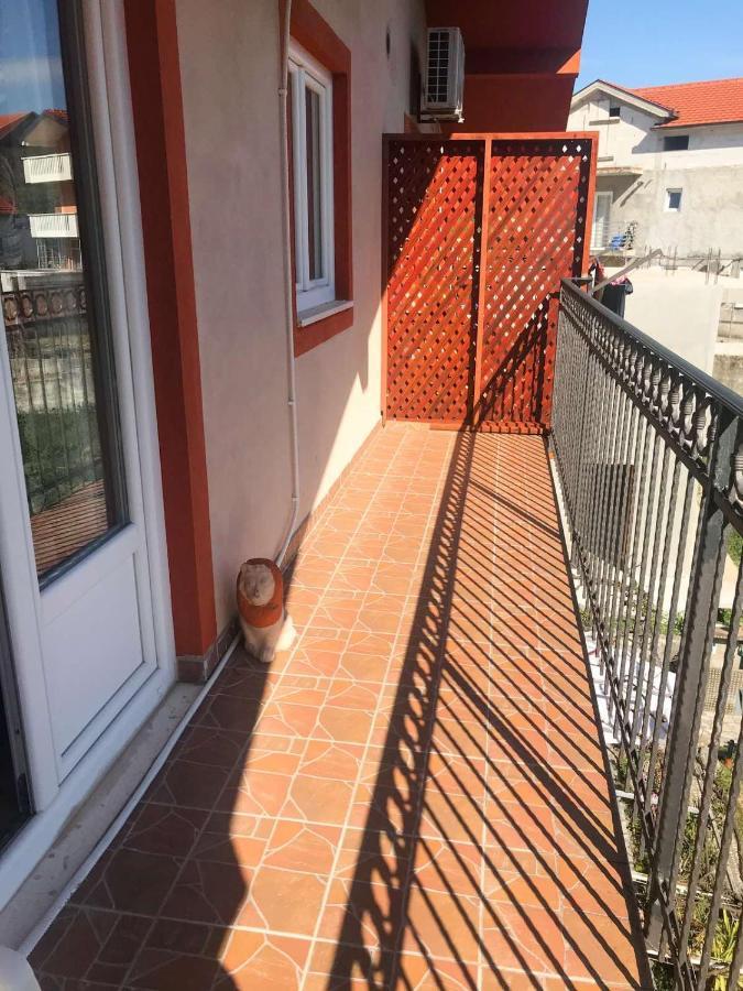 Jovana -- Porodicni Apartmani Igalo Herceg Novi Exteriör bild