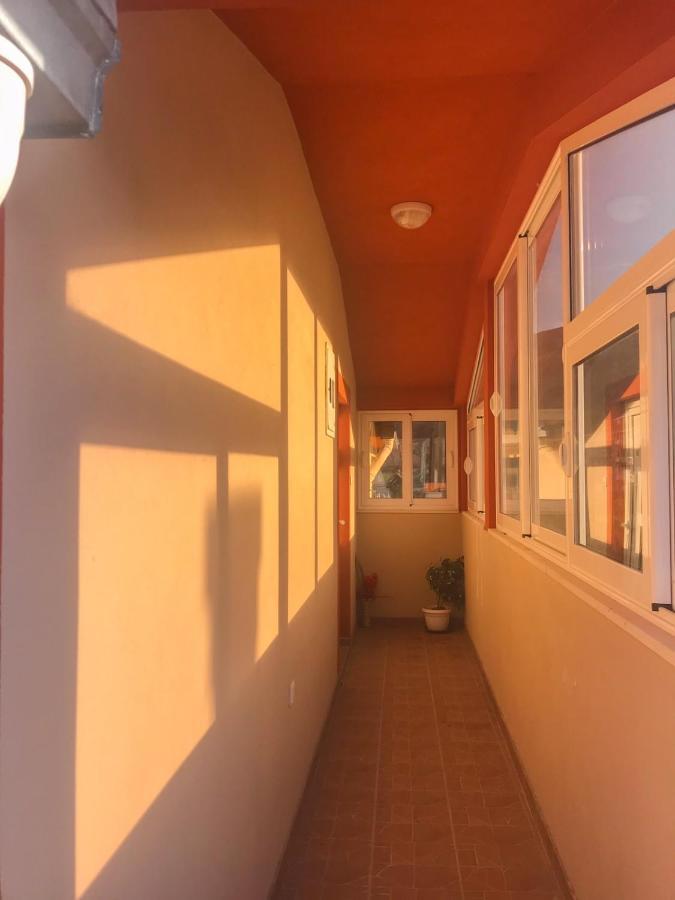 Jovana -- Porodicni Apartmani Igalo Herceg Novi Exteriör bild