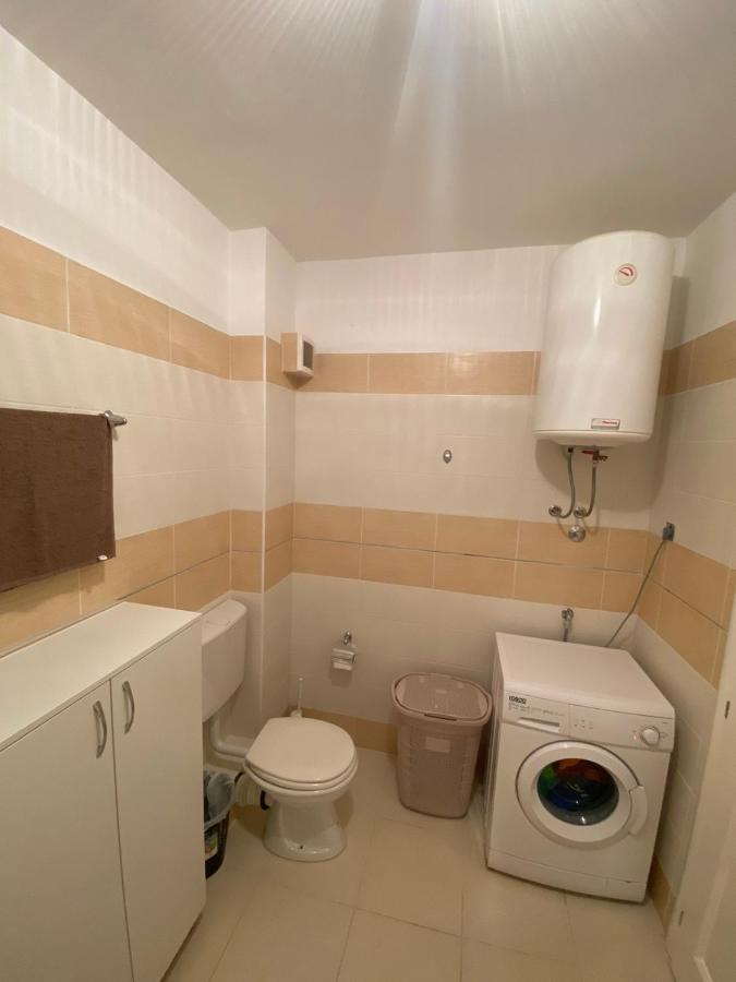 Jovana -- Porodicni Apartmani Igalo Herceg Novi Exteriör bild