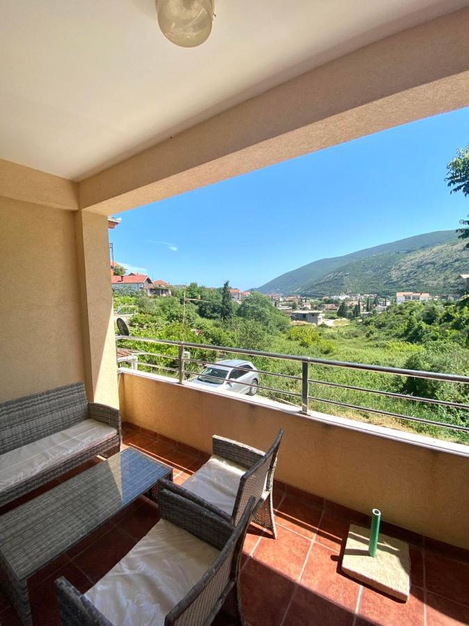 Jovana -- Porodicni Apartmani Igalo Herceg Novi Exteriör bild