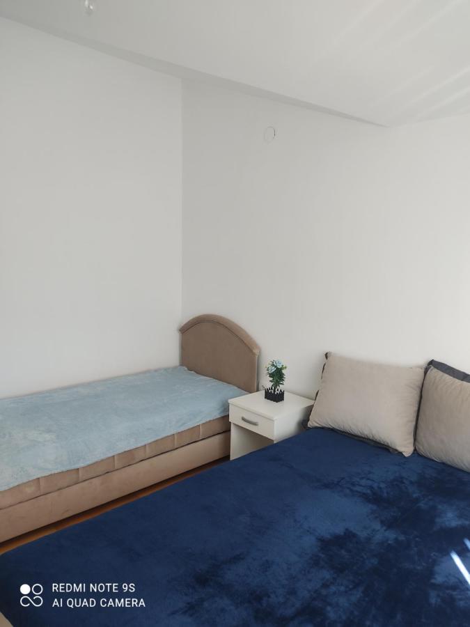Jovana -- Porodicni Apartmani Igalo Herceg Novi Exteriör bild